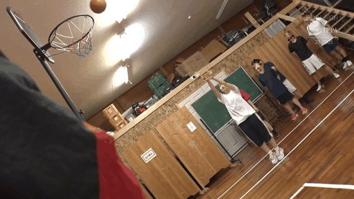 運動部女子痴● 部活中にハメ潮するほ...